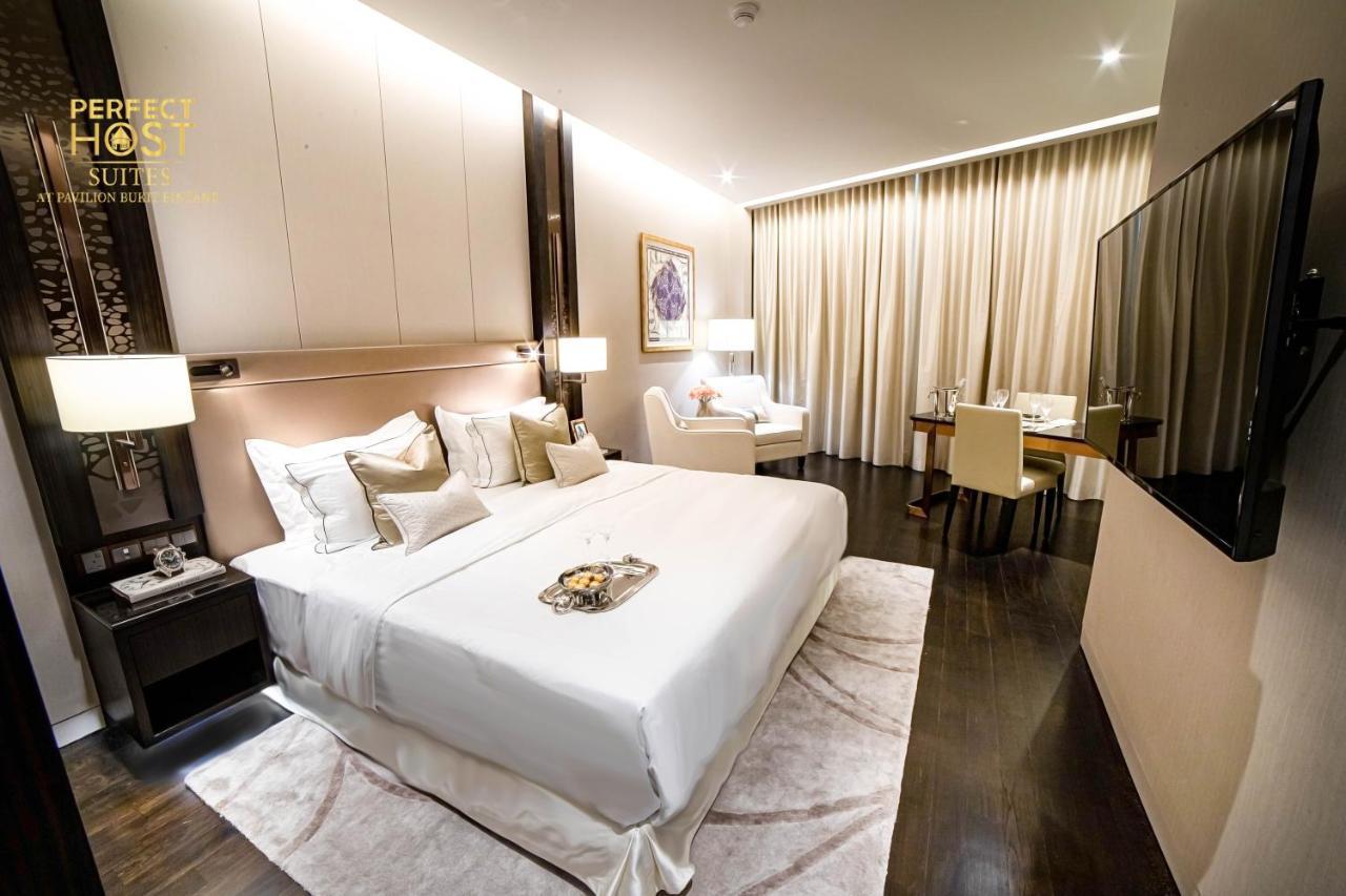 Ph Suites At Pavilion Bukit Bintang Kuala Lumpur Exterior foto A bedroom at the hotel